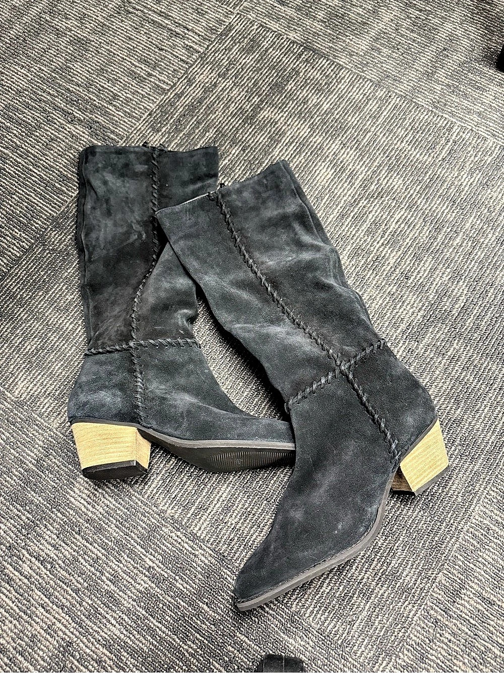 Black Heeled Boots US 8.5